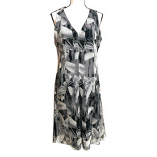 T Tahari Maisy Sheath Dress Sz L Black White Hologram Floral Print