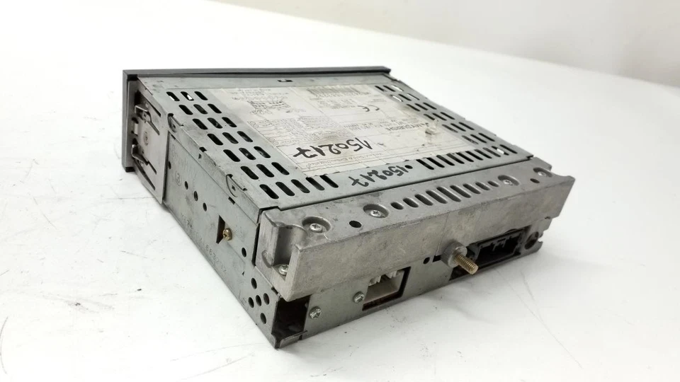 Mitsubishi CARISMA 1999-2005 Radio Autoradio MZ311990 - Bild 2 von 4