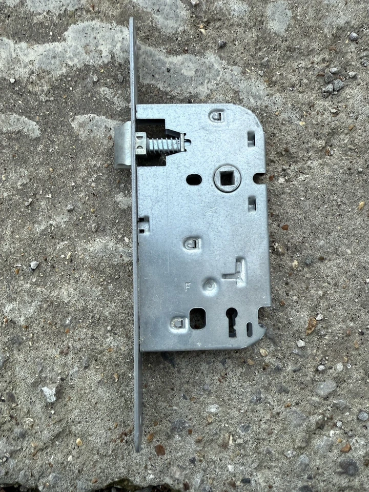 Serrure de Porte Gris à Encastrer Fermeture à cle Axe 40 mm à Larder Réversible - Photo 2/3
