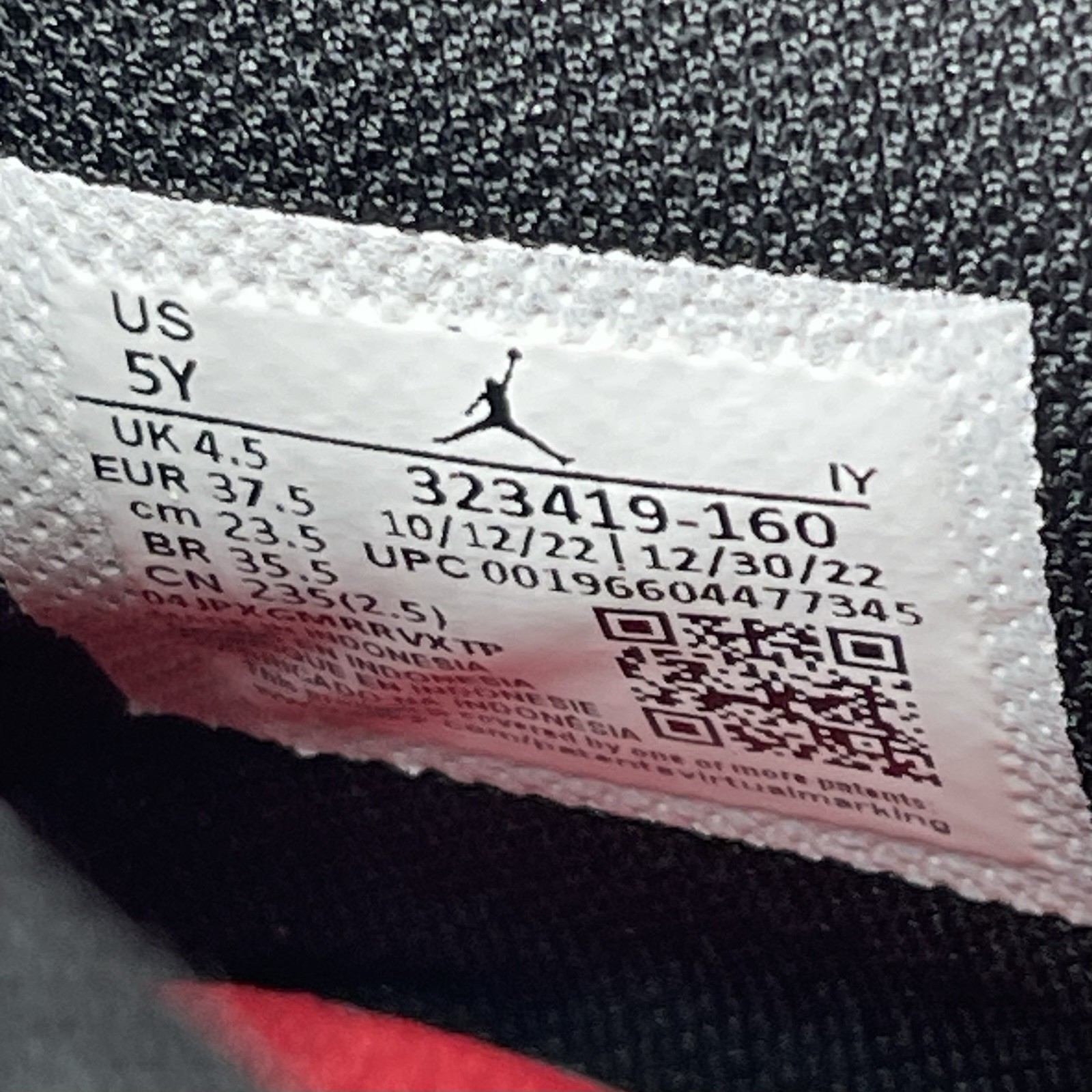 Nike Jordan 6 Rings (GS) Size 5Y White/Black University Red Sneakers thumbnail 18