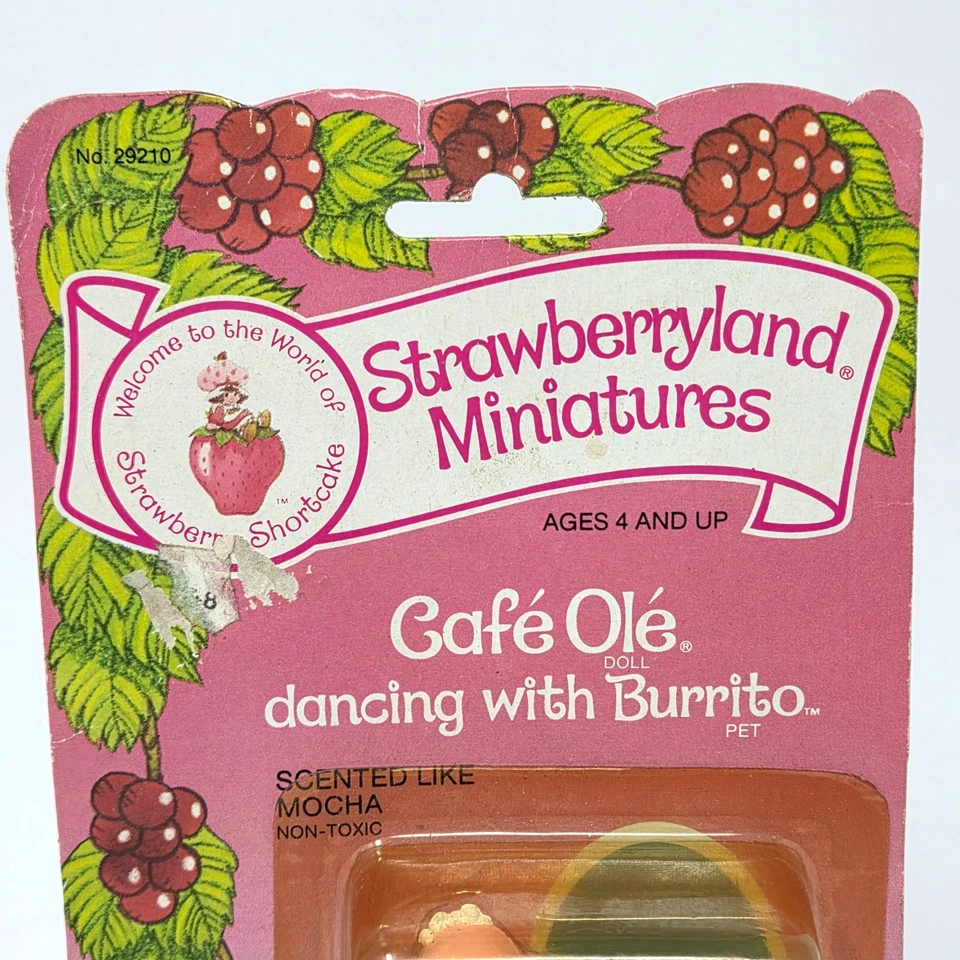 VINTAGE STRAWBERRYLAND MINIATURES STRAWBERRY SHORTCAKE CAFE OLE DANCING BURRITO - Image 2 of 4