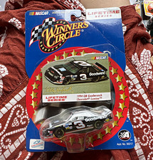 Winner's Circle NASCAR Dale Earnhardt 3 GM Goodwrench Chevy Lumina 1:64 1994