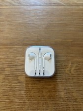 Apple EarPods with Lightning Connector Genuine Apple Wired Earbuds