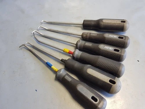 6 pieces professional Heni pull-out hook awls sealing ring workshop liquidation VW dealership