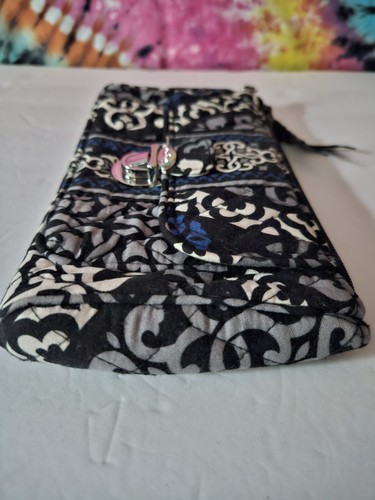 Vera Bradley Quilted Club Blue & Black Paisley 9" x 5-1/4" - Picture 2 of 10