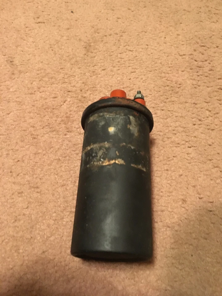 Bobina de encendido Bosch Classic Saab 900 1981-1994 2,0 L 8 y 16 válvulas turbo 2,1 L Foto 2 de 3