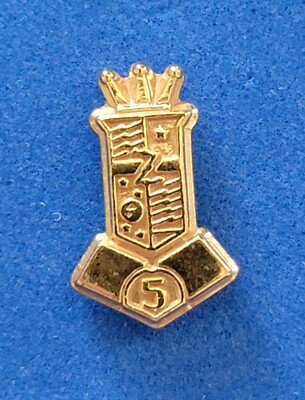 VINTAGE ZENITH 5 YEAR SERVICE PIN 