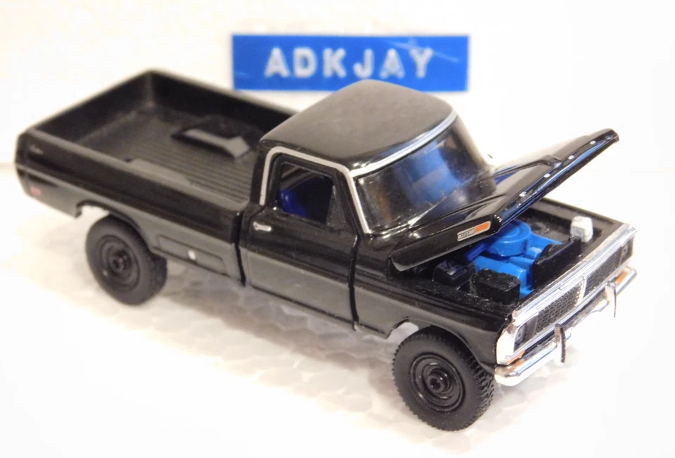 M2 Machines ~ 1970 Ford F-100 Custom 4x4 ~ Black Pickup Truck ~ Diecast ~ 1:64 - Image 3 of 4