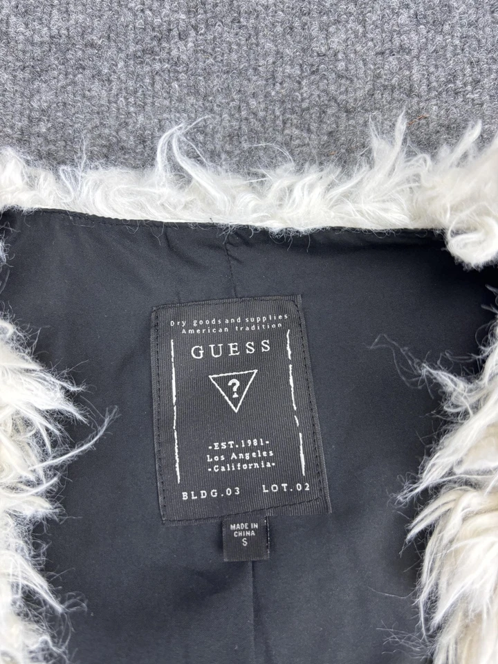 Chaleco Guess Mujer Pequeño Blanco Gris Imitación Piel Ombre Largo Peludo Sin Mangas Forrado Foto 2 de 4