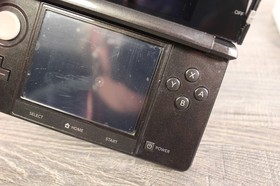 Nintendo 3DS Black Handheld Console CTR-001 3D Audio Headphone jack Good Shape