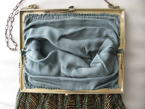 Antique Art Deco Gold Frame Green Knit Iridescent Copper Brown Bead Lined Purse - Picture 16 of 17