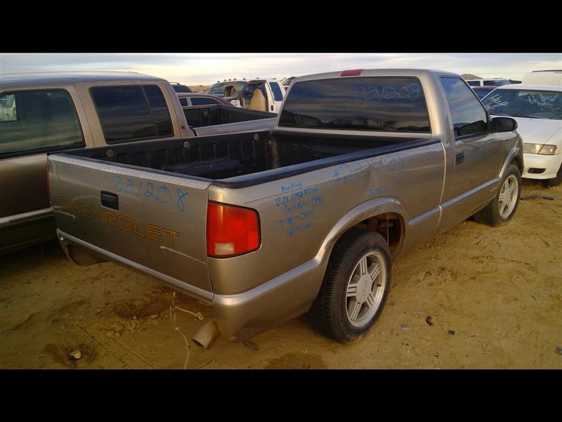 Medidor de velocímetro usado se adapta a: Chevrolet S10/s15/sonoma 1998 EE. UU. 4-134 2,2 L MT con ta Foto 3 de 4