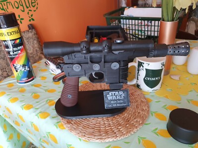 STAR WARS 3D printed Han Solo Blaster DL-44, asembled, with stand and name tag.