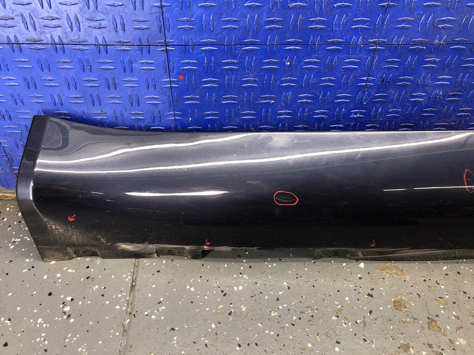 2006-2018 ASTON MARTIN VANTAGE V8 LEFT SIDE SKIRT ROCKER MOULDING BLUE SAPPHIRE