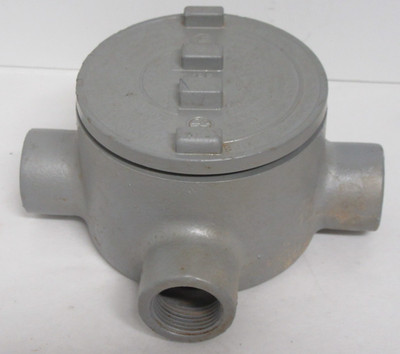 (NEW Old Stock) Appleton GRT75 Conduit Outlet Box Type GRT 3/4'' 3 Hubs T #2