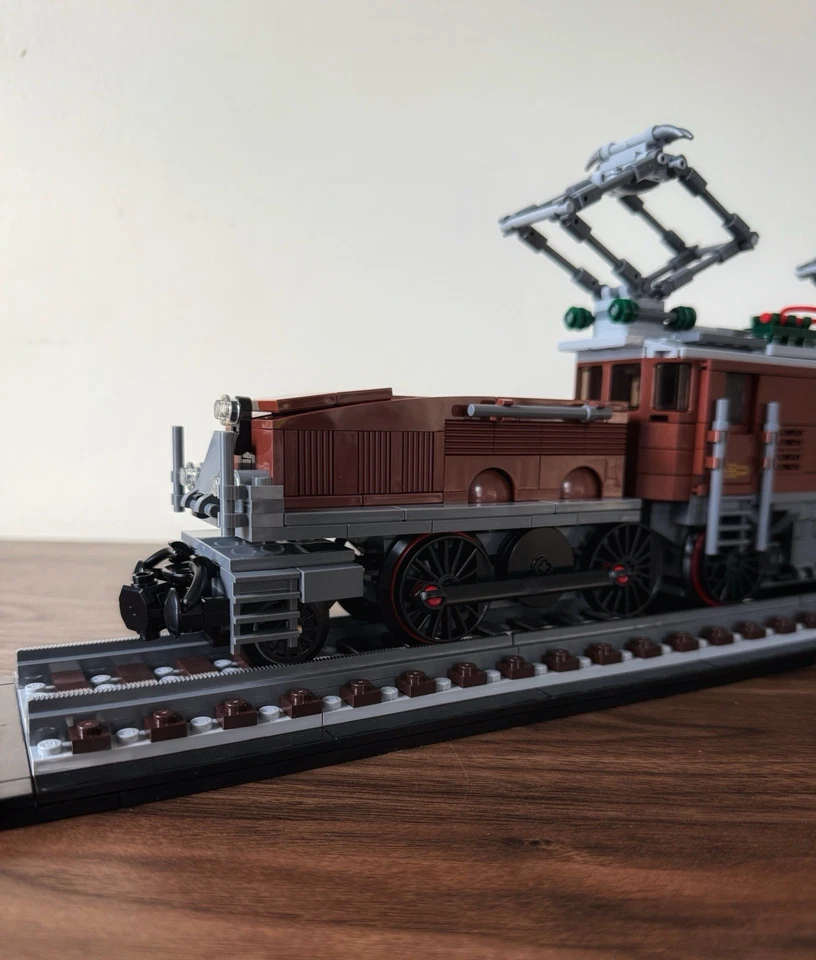 Lego Classics Crocodile Locomotive (10277) 100% Complete & Assembled - Image 4 of 4