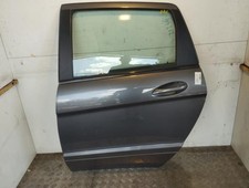 Porte arrière et accessoires Mercedes CLASSE B