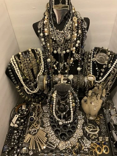 Huge-estate-jewelry Lot-Redesign-junk-for Craft-costume-9+lbs