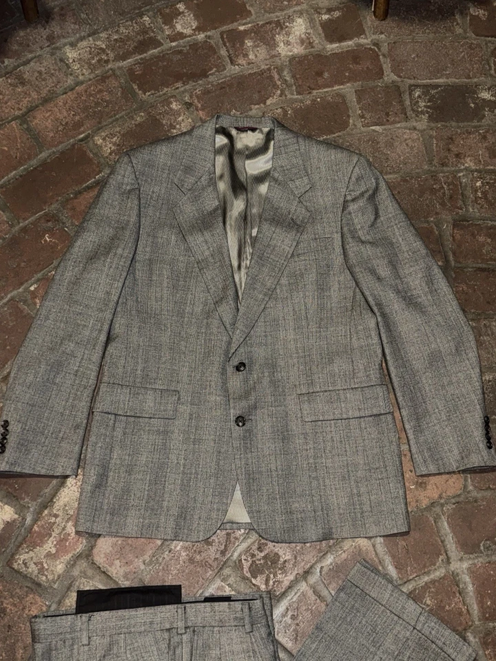 De Colección Hart Schaffner Marx Para Famous-Barr 2 Piezas Traje 2 Botones Chaqueta y Pantalones 42L Foto 2 de 4