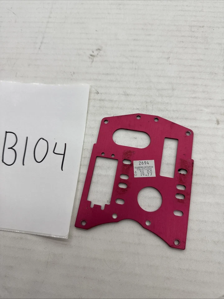Cen Gst 7.7 Genesis GS041R Red Engine Plate - Image 2 of 2