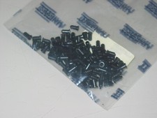 RANGE ROVER CLASSIC 30 X  NOS ORIGINAL UNIPART  BADGE FIXING BUSH