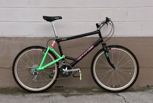 Cadre VTT Cannondale M500 – Aluminium – 22″ – Violet – Occasion (marques D’usage)