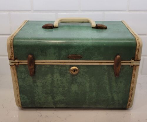 1950 Samsonite Cosmetic Train Case Luggage Green - Picture 1 of 18