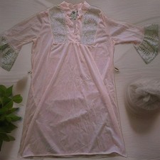 Vintage "Granny" Cottagecore Night Gown w/ Lace Trim  Bell Sleeves, Pastel Sz M