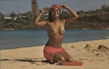 Honolulu,HI Lovely Hawaiin Maiden Sunny Island Beach Honolulu County Vintage PC