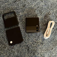 Samsung Galaxy Z Flip 3 
