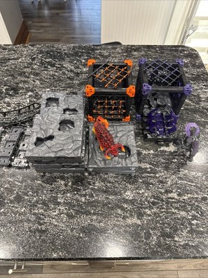 Schleich Eldrador Creatures BattleCave Arena Lava vs Shadow 42673 Playset Figure