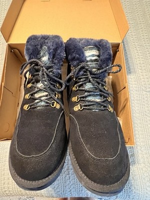Lamo Navy Blue Suede Ankle Boots, NIB, Size 11, Faux Fur Lined At Ankle