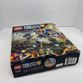 Lego Nexo Knight 70327 The King's Mech Retired Rare New Sealed Damaged Box