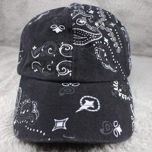 Urban Outfitters Paisley Bandana Mütze Kappe schwarz Riemen hinten Allover-Druck Y2k
