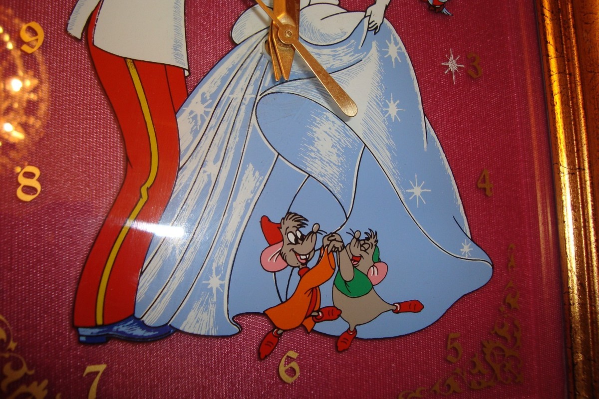 Rare DISNEY ARTIST CLOCK Cinderella & Mice Glass Gold Frame SIGNED