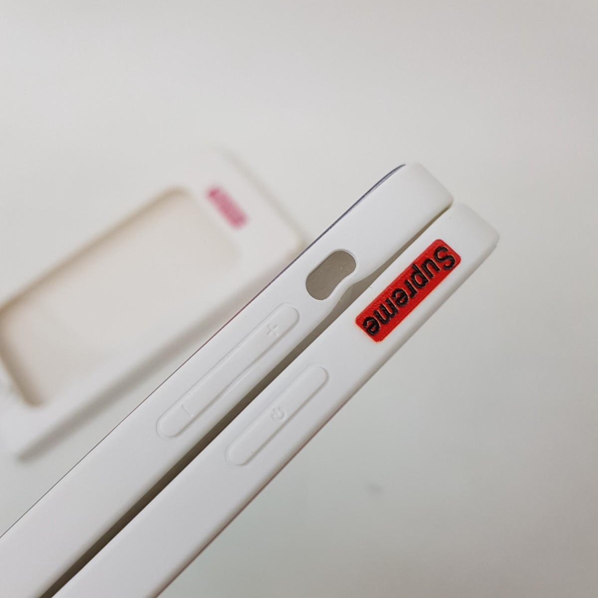 iPhoneケース Supreme - supreme iPhone case iPhone12&amp;12PRO iPhoneケース Supreme - supreme iPhone case iPhone12&12PRO