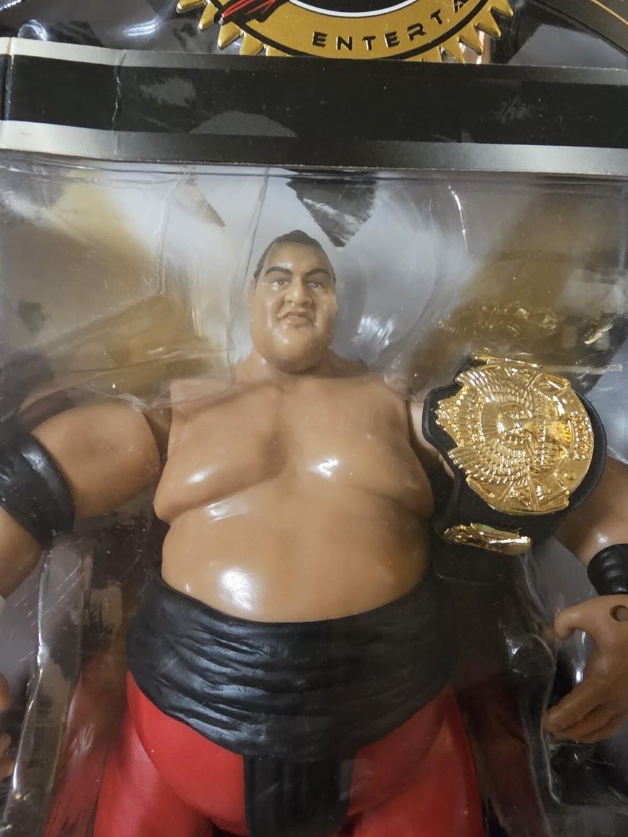 WWE Classic Superstars Yokozuna w/ Belt Included Collector Series