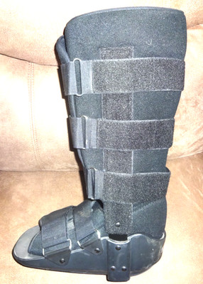 Bird and Cronin- Anklizer 2 Stablizing Boot- Black MD