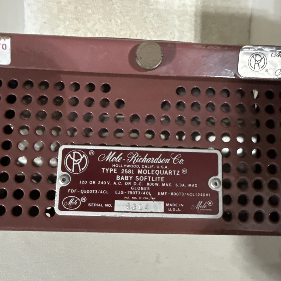 Mole-Richardson Molequartz 1000W Baby Softlite - Image 4 of 4