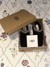 Tasman Black Uggs (unisex) Size 8