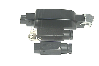 Warema Zwischenstecker Protect Art.Nr.2016235 + Stack 3 Stecker Unbenutzt
