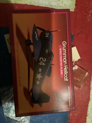 Vintage Lindberg Grumman hellcat WW two fighter plane,1/72 MODEL KIT