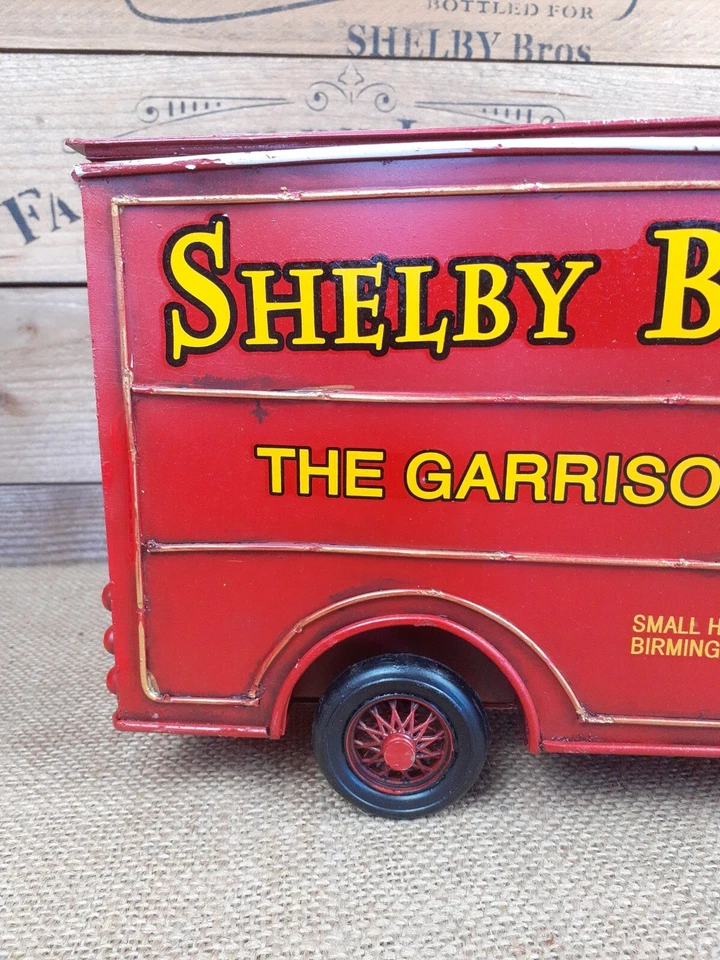 Decorative Red coloured vintage style Peaky Blinders Shelby metal Van Truck - Image 4 of 4