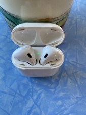 Apple AirPods 1st Generation A1602 with Charging Case White Short Batttery Life