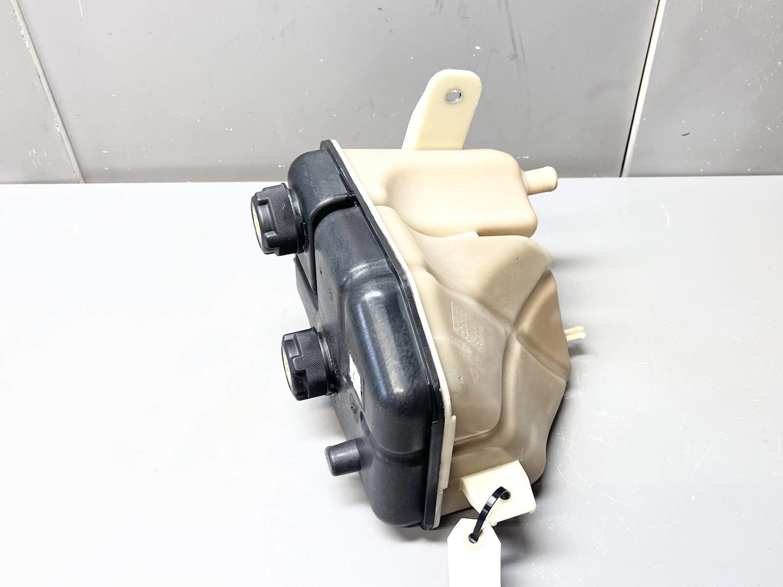 ⭐️2014-20 MASERATI QUATTROPORTE COOLANT BOTTLE OVERFLOW EXPANSION TANK RESERVOIR