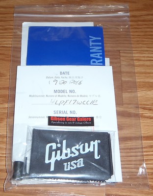Kit Documenti Les Paul Documentazione E Accessori Originali 'Case Candy' Per Chitarra Gibson Les Paul - Manuali, Chiavi, Garanzia Custodia Les Paul Usata Kit Documenti Les Paul Documentazione E Accessori Originali 'Case Candy' Per Chitarra Gibson Les Paul - Manuali, Chiavi, Garanzia Custodia Les Paul Usata