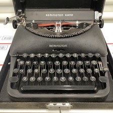 Remington Rand Deluxe Model 5 Vintage Typewriter w Case - See Video Works thumbnail