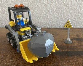 LEGO CITY #4201 Construction Loader & Dump Truck 100% Complete Miner Minifigures