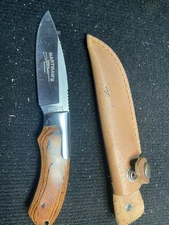 Hammette Sharp Fixed Blade Hunting Knife And Sheath 