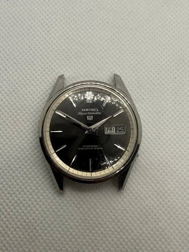 Original Vintage Seiko 5 Sportmatic 6619-8060, 8090T Tuxedo Dial Watch head